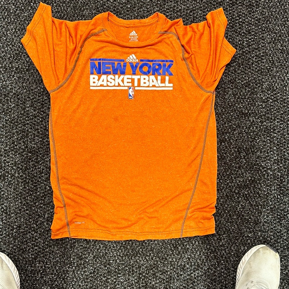 Adidas Boys XL 18/20 NY Basketball T-Shirt Slight Stain examples marked